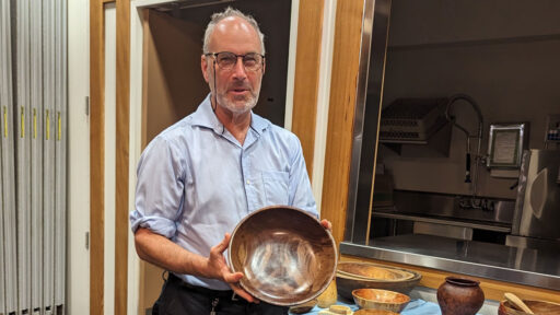 Daniel Saal turned a walnut bowl